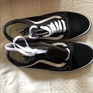 Vans Old Skool NWT